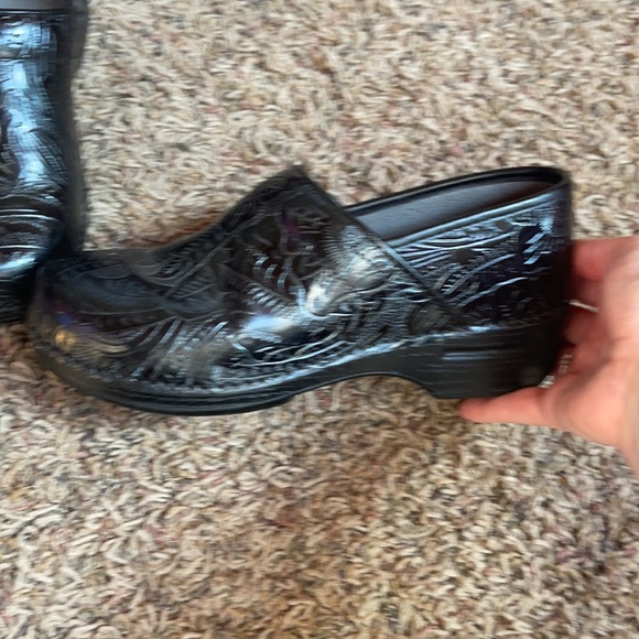 Dansko XP - Picture 2 of 3